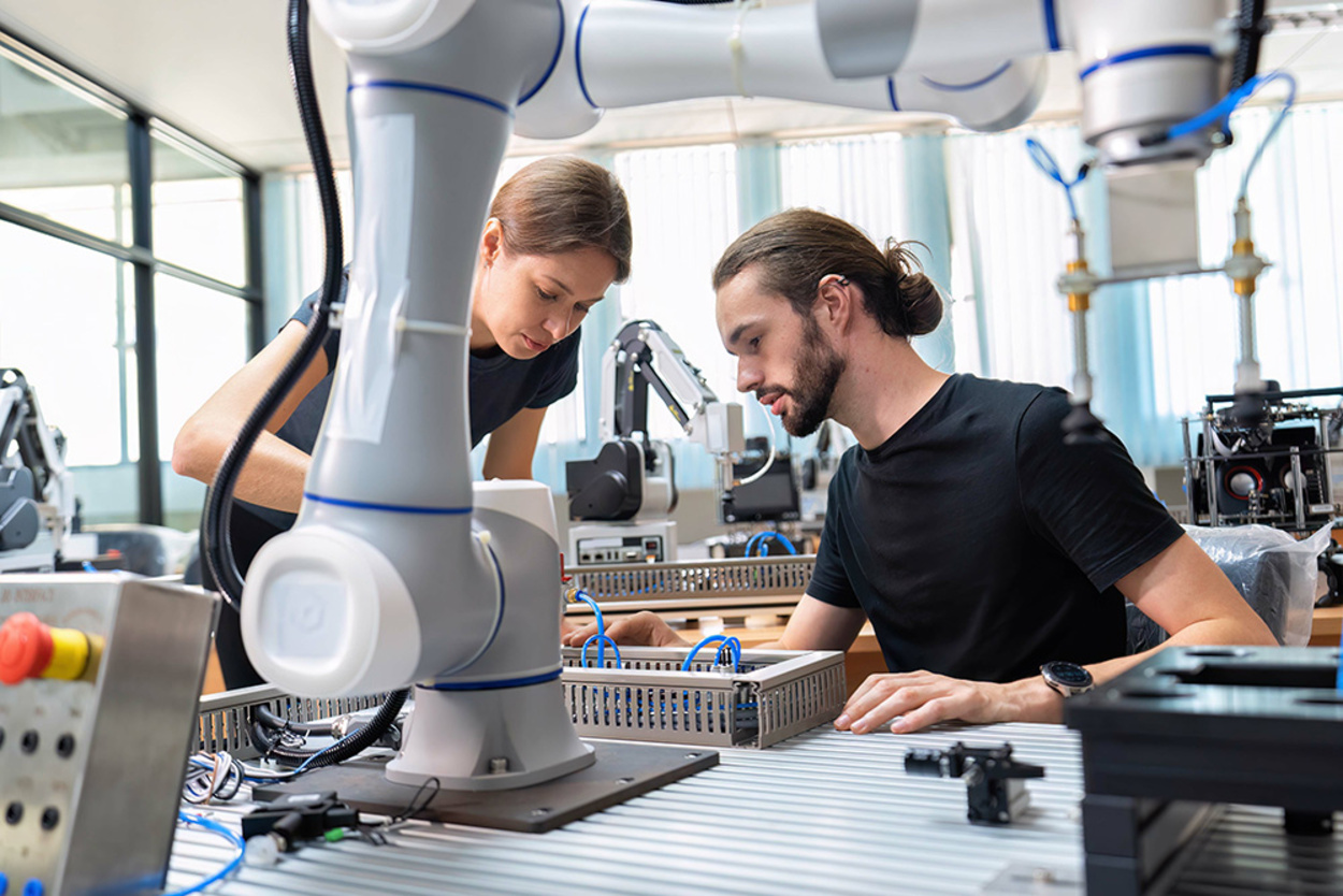 Auto­matisierungs­technik bei Elektro-Service Kießling GmbH in Großenhain OT Uebigau