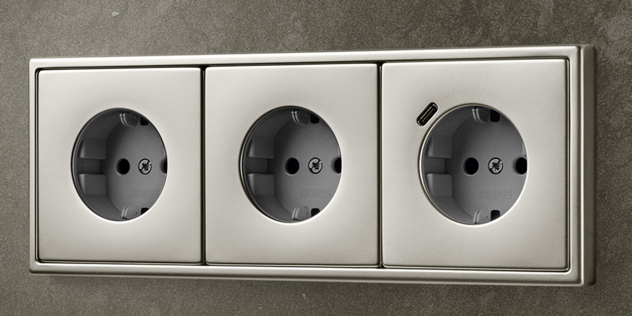 SCHUKO® Steckdosen mit USB bei Elektro-Service Kießling GmbH in Großenhain OT Uebigau