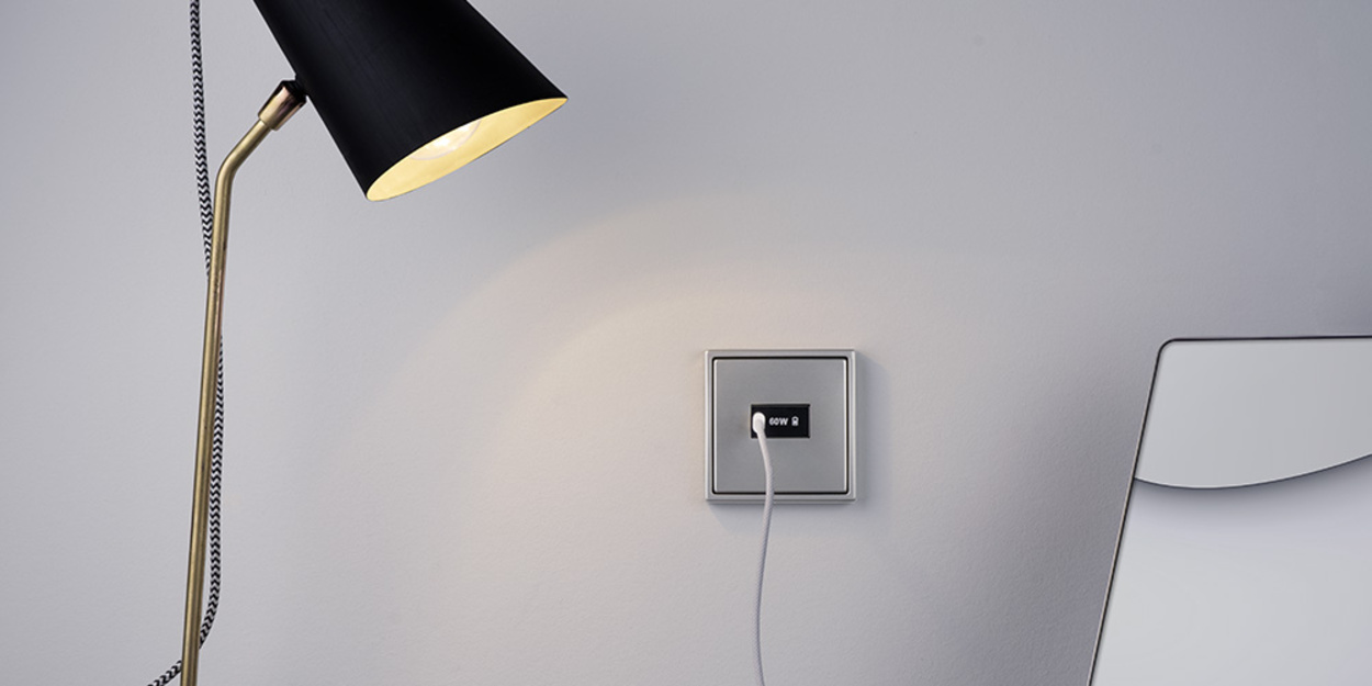 Ladegerät USB PD 60 bei Elektro-Service Kießling GmbH in Großenhain OT Uebigau