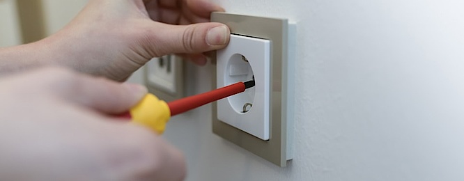 Elektro­installation bei Elektro-Service Kießling GmbH in Großenhain OT Uebigau