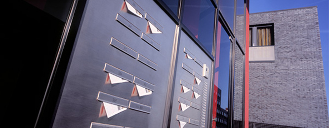 Briefkasten­systeme bei Elektro-Service Kießling GmbH in Großenhain OT Uebigau