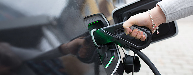 Elektro­mobilität bei Elektro-Service Kießling GmbH in Großenhain OT Uebigau