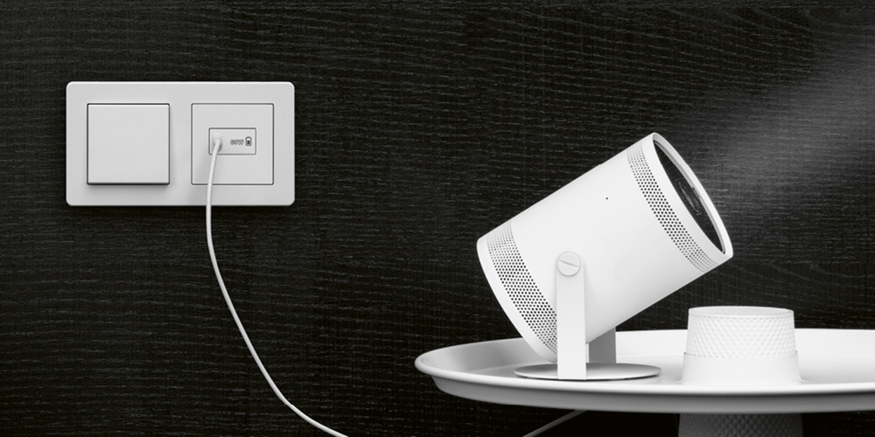 Ladegerät USB PD 60 bei Elektro-Service Kießling GmbH in Großenhain OT Uebigau