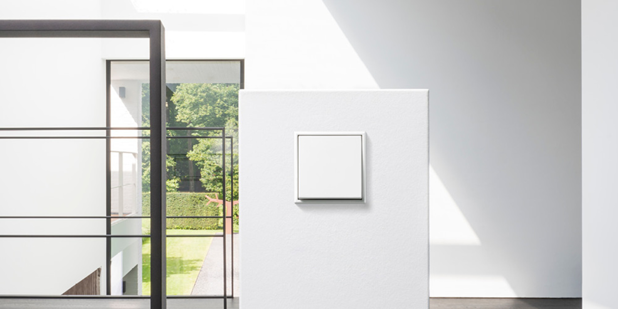 JUNG Schalterprogramme bei Elektro-Service Kießling GmbH in Großenhain OT Uebigau